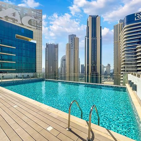 Fam Living - Mada Residences Downtown Дубай Екстер'єр фото